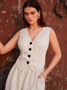 Maija 2pcs/Set Plus Size Women Striped Business Commuter Vest Camisole And Shorts Set - White - View 4