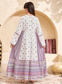 SHEIN Vestido casual de niña preadolescente con cuello en V, manga 3/4 y patrones retro de silueta acordonada - Rosa - Ver 2