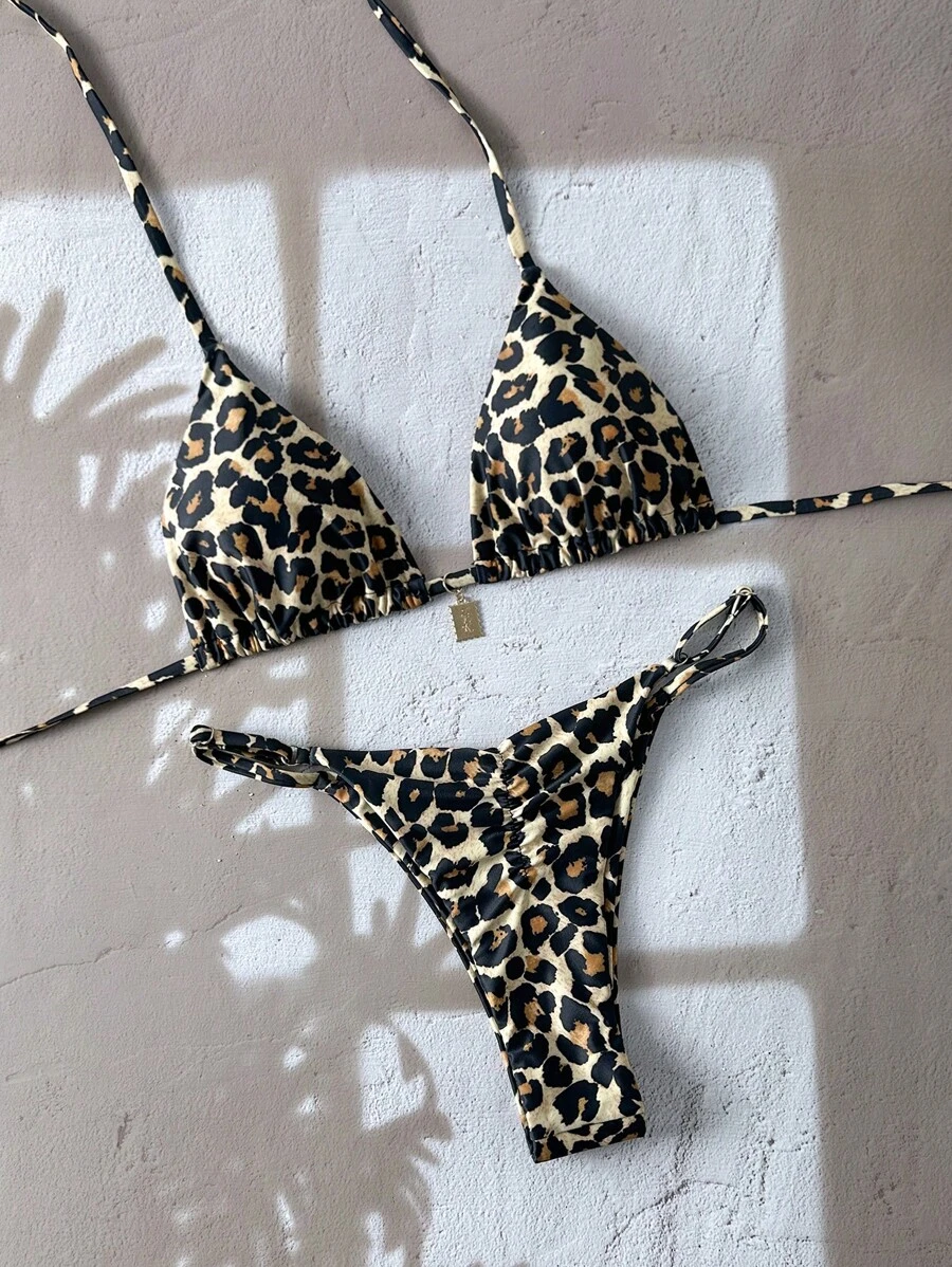 Swim Vcay 女士豹纹随机印花性感细肩带金属首饰比基尼套装，海滩夏季装 - 彩色 - 查看 1