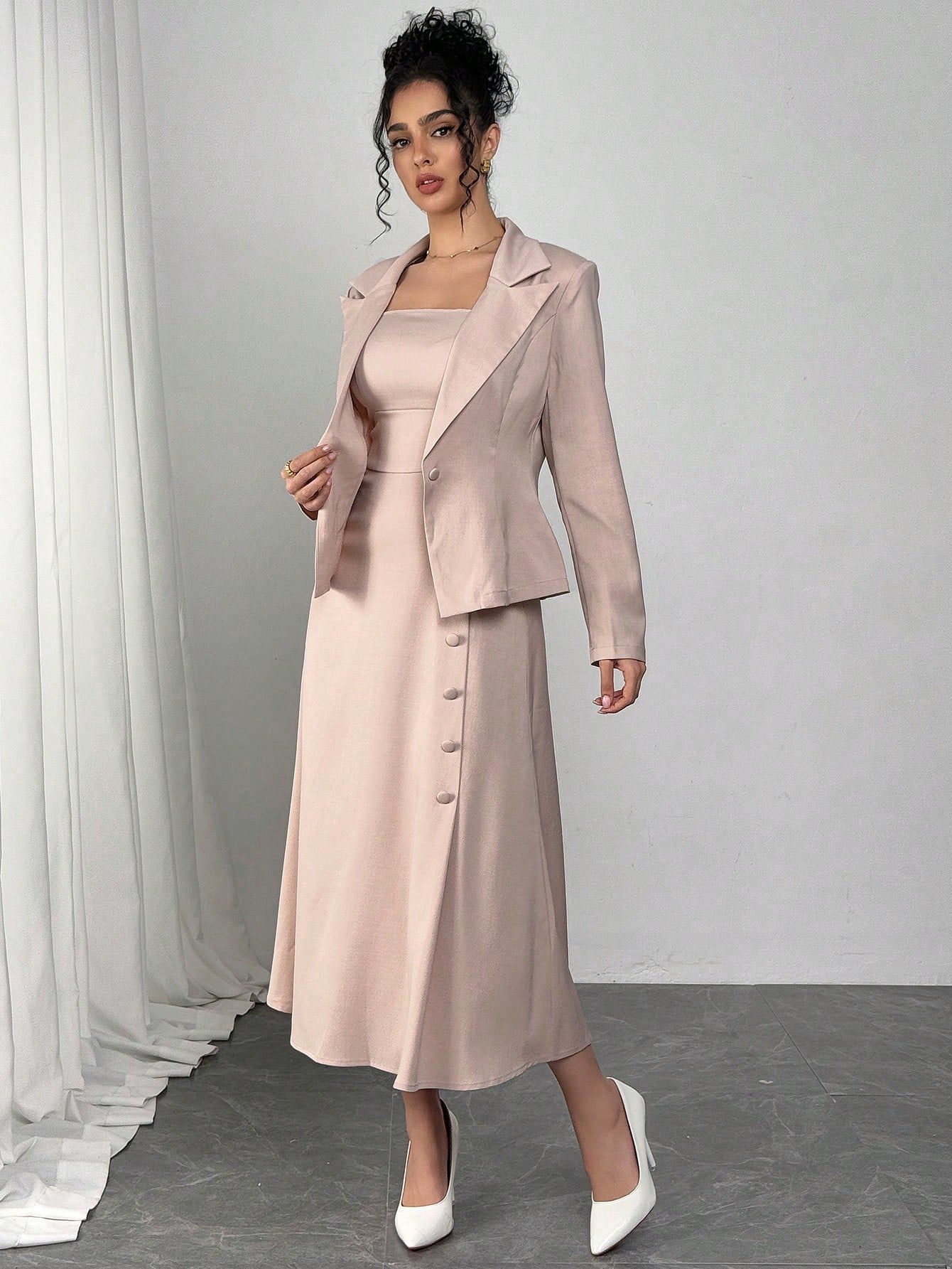 Modelyn فستان قميص زراعي بلون وردي فاتح + بليزر ضي...