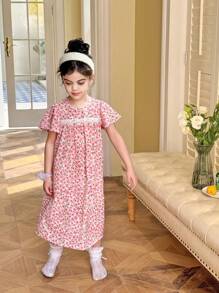 SHEIN Young Girl Floral Print Lace Trim Woven Summer House Dress Spring Dress For Kids Spring Dresses For Girls Summer Dresses For Girls Summer Dress For Girls Young Girls Dresses Spring Kids Dresses