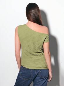 Maija Plus-size asymmetrische zoom T-shirt van getextureerde stof, korte mouwen