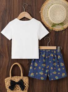 Conjunto informal de 2 piezas para niñas: Top de cuello redondo blanco con flores 3D de perlas y shorts efecto denim, nuevas llegadas de verano