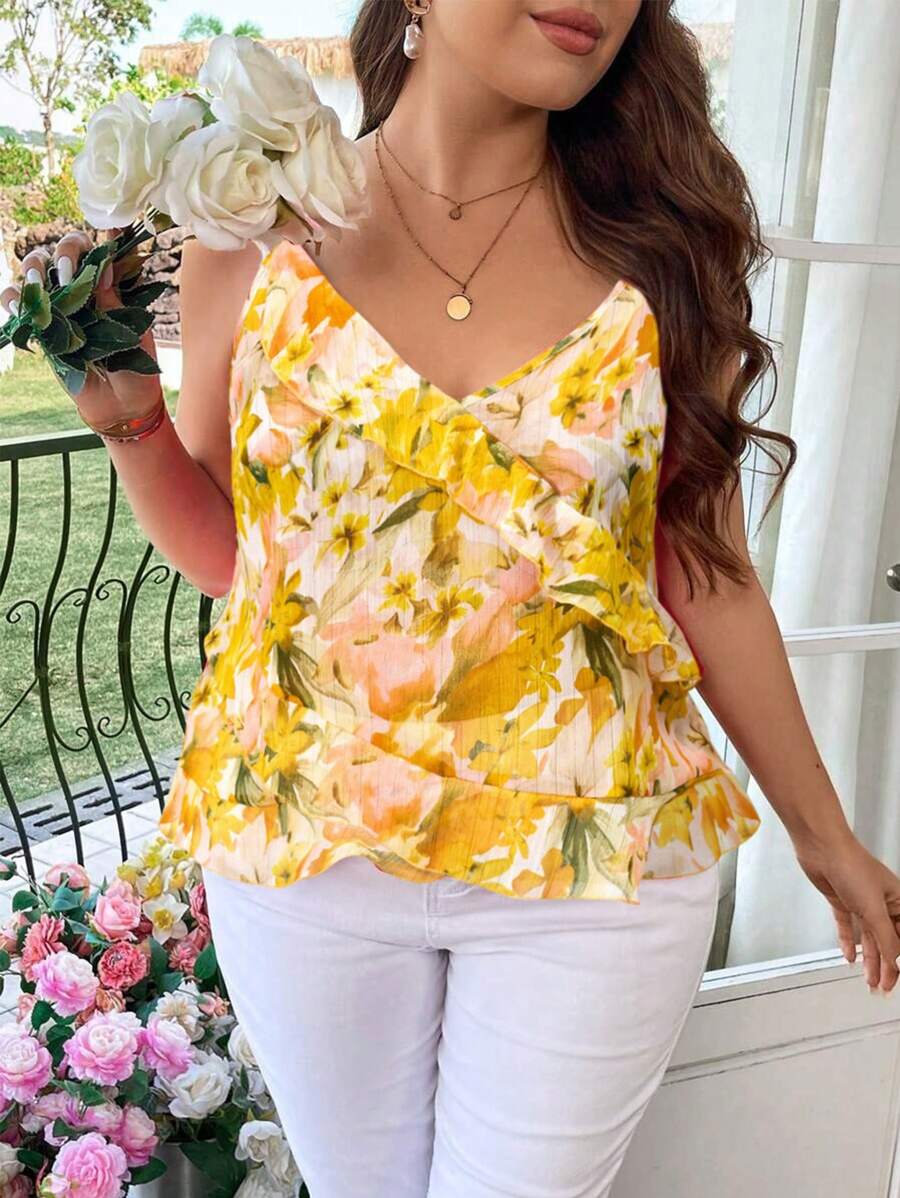 SHEIN Clasi Plus Size Women Printed Ruffle Trim Spaghetti Strap Cami Tank Top, Plus Size Elegant Geometric Print Front-Tie Flounce Sleeve Blouse, Utfits For Women Vacation Outfits Woman, Elegant Everyday Versatile Wear, Vacation, Suitable For Workplace, Afternoon Tea, Date, Concert, Party, Retro College Style, For Daily Wear, Tops For Women Summer, Top Women Tops, Holiday Outfits, Resort /Vacation Style