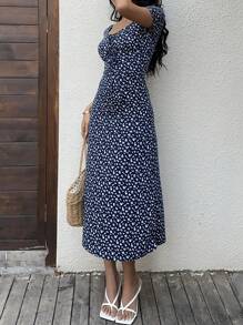 SHEIN Unity Women's Ditsy Floral Fitted Casual Mini Dress For Vacation.