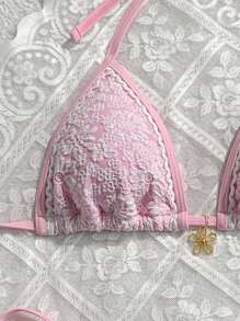 SHEIN Sweetro 2 件套女士海滩夏季服装，纹理面料花卉蕾丝上衣配金色花朵装饰和抽绳侧比基尼泳裤，泳装度假 - 粉色 - 查看 3