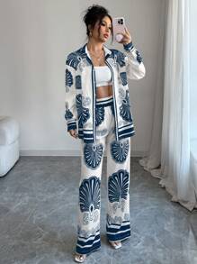 Chiquease 米色底色黑色花朵印花优雅休闲日常两件套女士套装，长袖立领纽扣前开襟衬衫，松紧腰宽松直筒印花裤，藏青色衬衫，藏青色裤子，女士春季服装 - 藏蓝色 - 查看 3