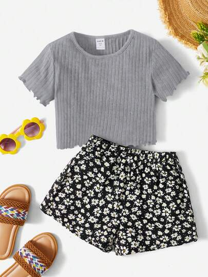 SHEIN Leap Crew 年轻女孩时尚百搭优雅圆领短袖 T 恤和花卉印花短裤 2 件套