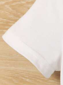 SHEIN Set 3 áo thun và quần đùi có túi cho bé trai, thời trang thể thao giản dị và dễ thương cho mùa xuân hè - màu đen - Xem 4