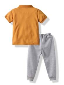 SHEIN 小男童字母刺繡POLO衫和運動褲套裝 - 彩色 - 查看 2