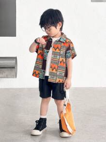SHEIN Little Byeori 1件年輕男孩的休閒、舒適、時尚、多功能、柔軟透氣的短袖襯衫,具有濃郁的復古風格地球儀圖案,適用於春夏假期 - 棕色 - 查看 5