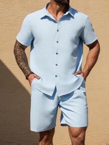 Manfinity Homme Set de talla grande de 2 piezas: Top de manga corta con botones frontales y pantalones cortos en un solo color - Celeste - Ver 5