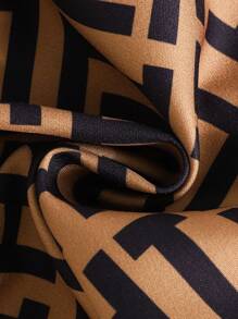 SHEIN 2 件套年轻女孩翻领纽扣前短袖图案印花衬衫上衣 + 松紧腰褶皱 A 字迷你裙，休闲时尚日常穿着夏季新款服装 - 棕色 - 查看 7