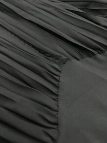 SHEIN Unity 女士加大码优雅褶皱面料装饰拼接松紧腰时尚纯色新款长裙 - 黑色 - 查看 4
