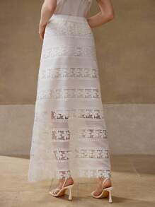 MOTF PREMIUM VÁY A LINE REN TƯƠNG PHẢN - Màu be - Xem 5