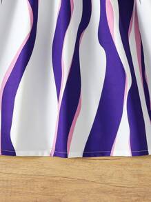 SHEIN Vestido lindo con manga de casquillo, cuello redondo, dobladillo con volantes y estampado a rayas y parches para niña preadolescente - Morado - Ver 6