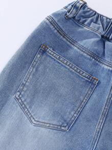Meisjes gewassen gescheurde rechte jeans (zonder accessoires)
