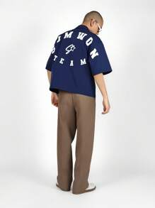 SUMWON Varsity Team Boxy Fit Kurzarm Button-Up Hemd, Athletischer Sportstil Sommer Streetwear Lässige Leichte Urbane Mode Anpassbares Team Uniform