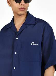 SUMWON Varsity Team Boxy Fit Kurzarm Button-Up Hemd, Athletischer Sportstil Sommer Streetwear Lässige Leichte Urbane Mode Anpassbares Team Uniform