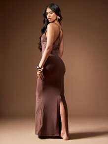 MISSGUIDED Elegant Bodycon Maxi Gown Evening Dress Spaghetti Strap Floor Length Form Fitting Party Prom Wedding Guest Stretchy Winter Fall Holiday