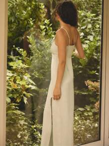 Aralina 夏季假期缎面深褶皱领口高开叉优雅长裙 - 黑色 - 查看 2