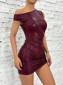 SHEIN EZwear 红色 PU 动物印花迷你连衣裙（单肩带） - 酒紅色 - 查看 4