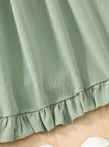 SHEIN Vintaside Kids Baby Girl Cute Casual Minimalist Fresh Rural Style Loose Comfortable Soft Ruffled Hem Design Relaxed Fit Spaghetti Strap Green Dress, Suitable For Spring/Summer Home Or Vacation, High Cost-Effective - Green - View 7