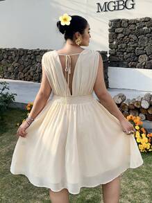 SHEIN Clasi Plus Size Deep V-Neck Elegante Senhoras Chiffon Strass Embelezado Vestido - Damasco - Ver 2