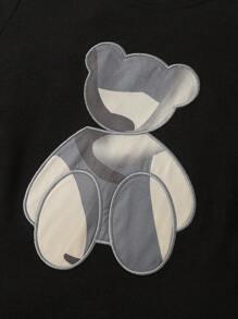 SHEIN 小男孩熊印花圖t恤與戰地褲套裝