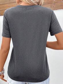 SHEIN LUNE Camiseta de verano de manga corta, cuello redondo, corte slim y talla grande, con estampado minimalista casual de calavera, para mujeres