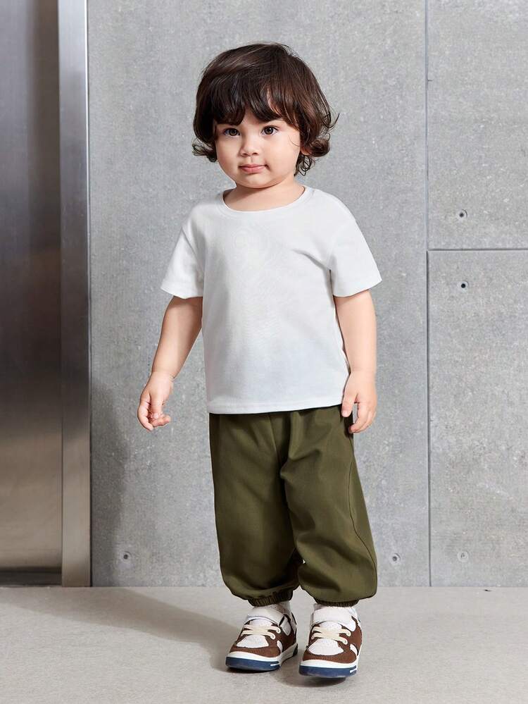 SHEIN 3 pièces Ensemble décontracté de garçon/fille bébé avec gilet simple pratique polyvalent doux et confortable avec poches, t-shirt à manches courtes et pantalon, convient pour le printemps/été, usage à la maison et sorties - Vert - Voir 6