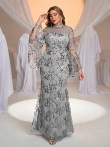 SHEIN Belle Plus Size Burgundy Embroidered Oriental Qipao Collar Dress With Oversized Flared Sleeves, Mermaid Hem And Beaded Details, Elegant Evening Gown - Grey - View 6