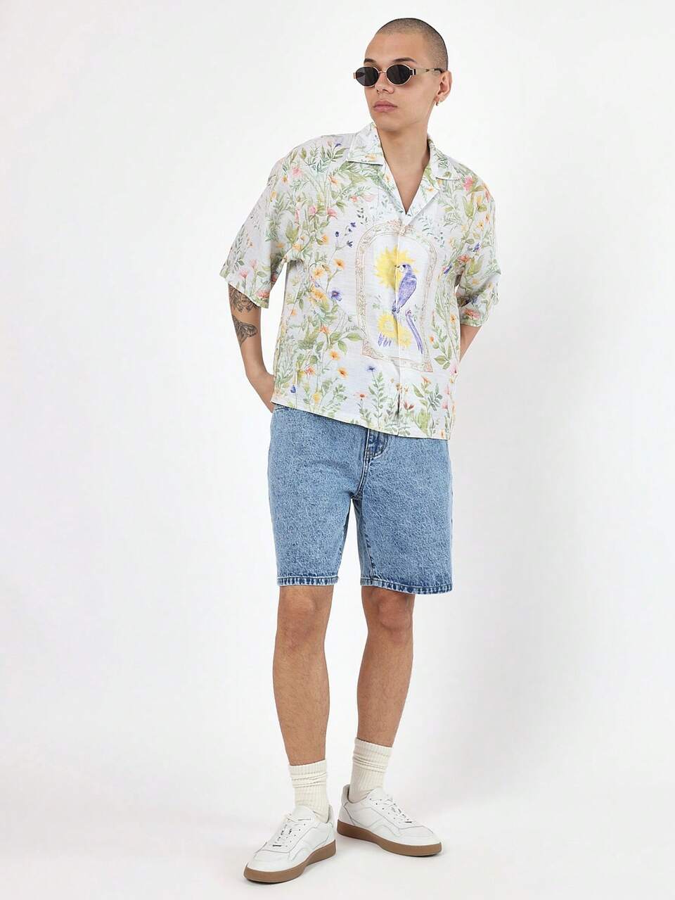 Boxy Fit Floral Bird Print Button Down Short Sleeve Shirt