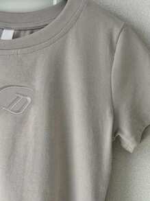 DAZY 女士纯色刺绣短款 T 恤 夏季