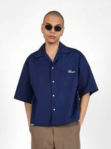 SUMWON Varsity Team Boxy Fit Kurzarm Button-Up Hemd, Athletischer Sportstil Sommer Streetwear Lässige Leichte Urbane Mode Anpassbares Team Uniform