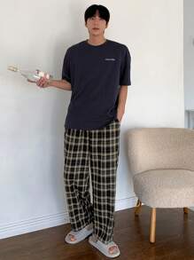 DAZY Men's Summer Letter Print T-Shirt & Plaid Shorts 2 Pieces Pajama Set - Navy Blue - View 5