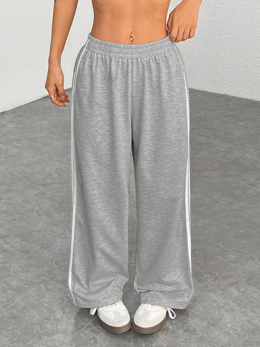 SHEIN PETITE 休闲撞色侧条纹直筒运动裤 - 灰色 - 查看 1