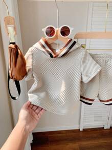 SHEIN 3 Stücke/Set Baby Jungen/Mädchen kontrastfarbener Kapuzen-Kurzarm-Pullover, Shorts mit Gummibund & Umhängetasche - Aprikosenfarben - Übersicht 8