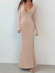 Aloruh Gaun Pesta Maxi Slim Fit Elegan Wanita dengan Potongan V Dalam, Hitam - Khaki - View 6