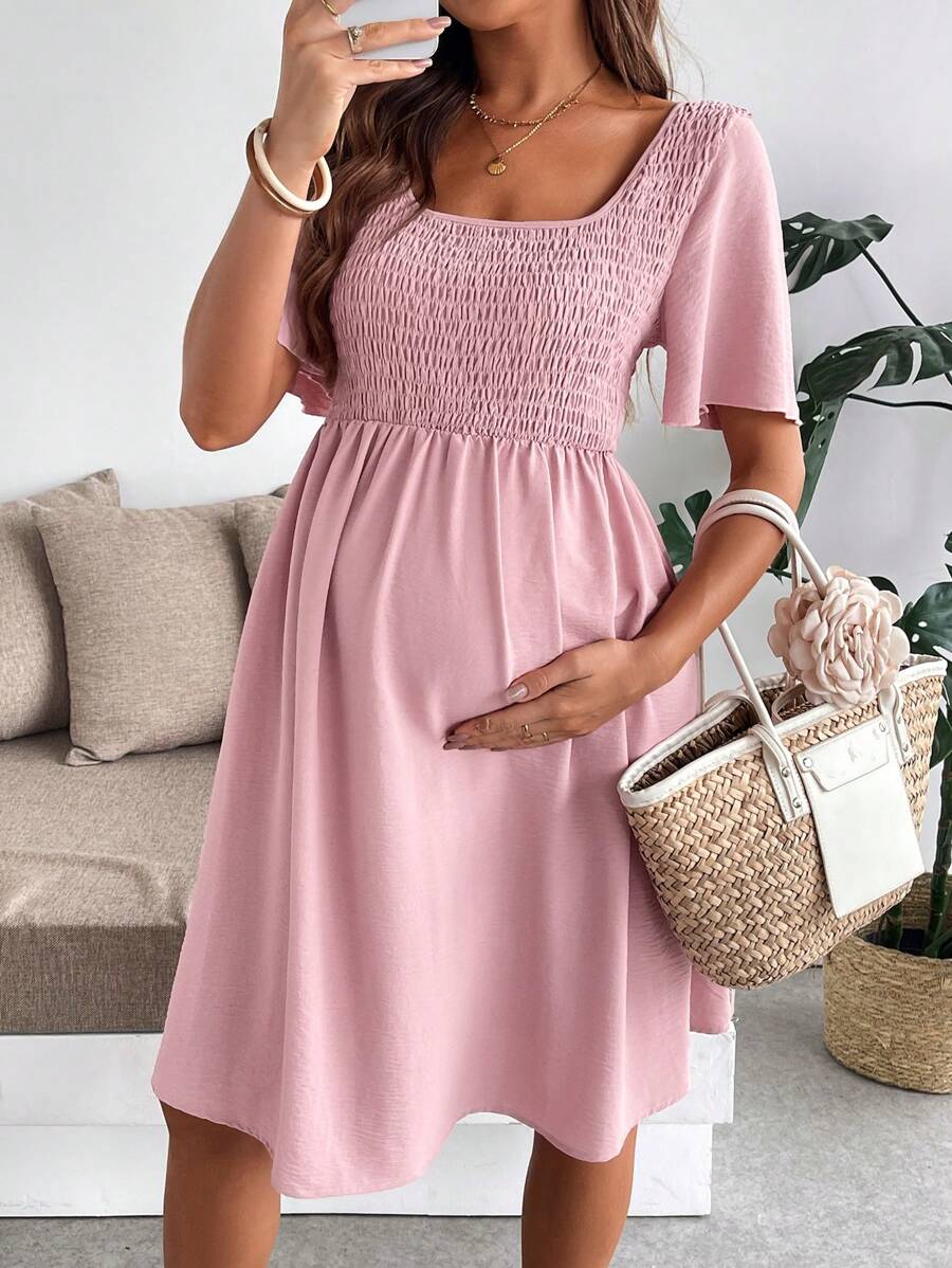 SHEIN Vestido de maternidad, de manga corta, de unicolor con escote cuadrado, minimalista y de moda - Rosa - Ver 1