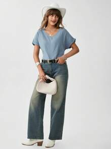 SHEIN LUNE 女性夏季純色紋理V領蝙蝠袖襯衫 - 藍色 - 查看 2