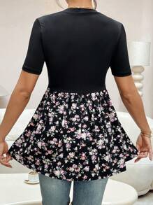 SHEIN Maternity Nursing Ditsy Floral Round Neck Short Sleeve Top - Black - View 2