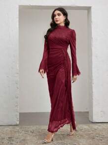 Graceveil Women's Elegant Conservative Luxurious Arabic Style Woven Lace Bell Sleeve Dress - Burgundy - View 4