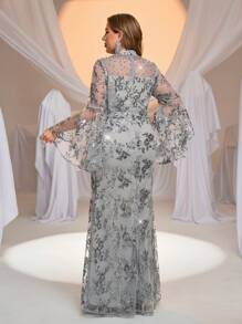 SHEIN Belle Plus Size Burgundy Embroidered Oriental Qipao Collar Dress With Oversized Flared Sleeves, Mermaid Hem And Beaded Details, Elegant Evening Gown - Grey - View 7