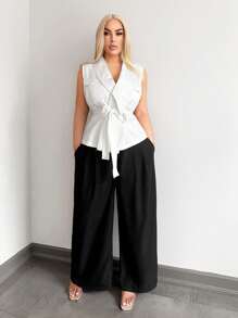 SHEIN SXY Plus Size Vrouwen Sexy Streetwear Gyanu Y2K Revers Kraag Borstzak Decor Mouwloos Strik Taille Vest, Geschikt Voor Dagelijkse Kleding, Zakelijk, Eenvoudig, Woon-werkverkeer, Elegant, Casual, Winkelen, Streetwear, Uitgaan, Gemakkelijk Te Combineren & Ziet Er Slank Uit, Accentueert Uw Lichaam, Flatteert Uw Figuur