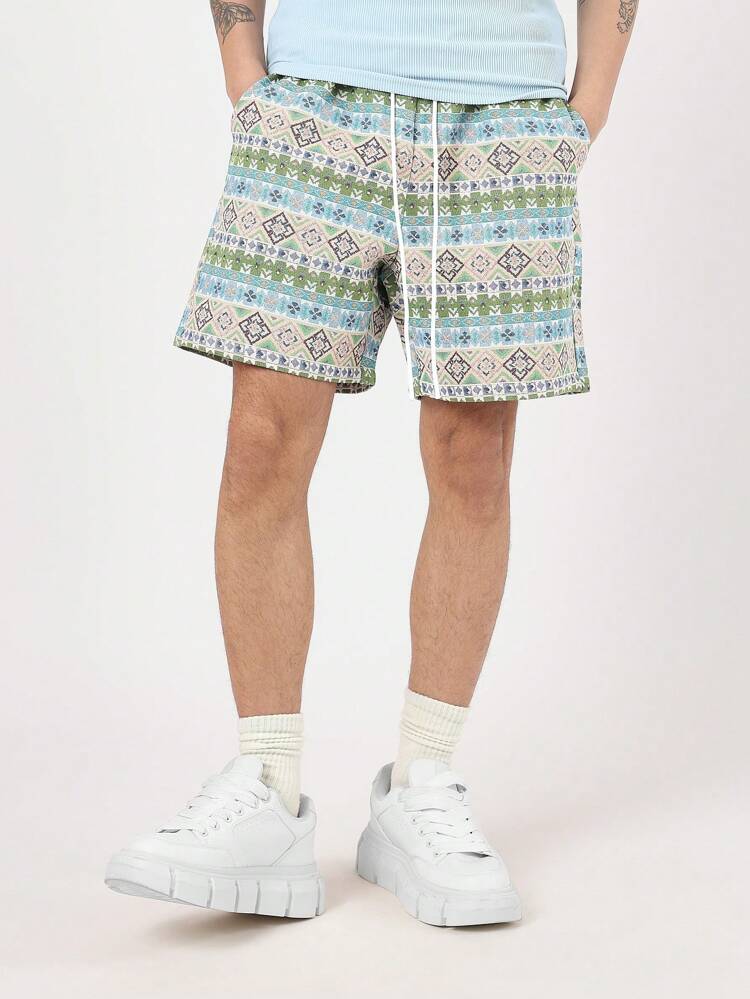 Tapestry Print Drawstring Relaxed Fit Shorts With Side Pockets
