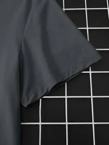 Manfinity Homme Áo thun nam tay ngắn in chữ cỡ lớn, thích hợp mặc hàng ngày - Màu xám đen - Xem 3