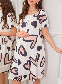 SHEIN Heart Print Round Neck Partial Button-Up Casual Short Sleeve Maternity Nightgown