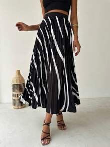 SHEIN Privé Falda larga plisada de línea A con patrón blanco y negro, elegante para el uso diario, negocios, verano, festival de música, graduación, conmutación, vacaciones, fiesta de bienvenida, vacaciones de verano, elegante falda larga para ir al trabajo