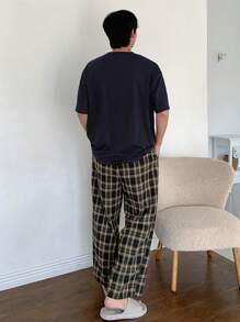 DAZY Men's Summer Letter Print T-Shirt & Plaid Shorts 2 Pieces Pajama Set - Navy Blue - View 2